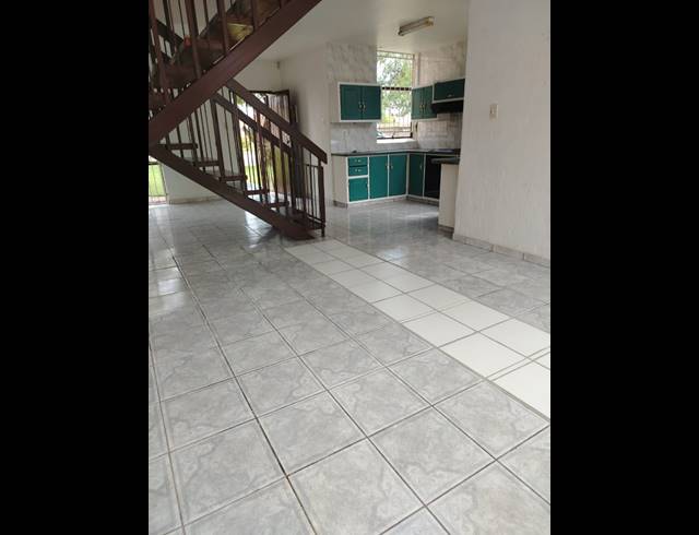 2 BEDROOM FLAT FOR SALE IN SURAYAVILLE